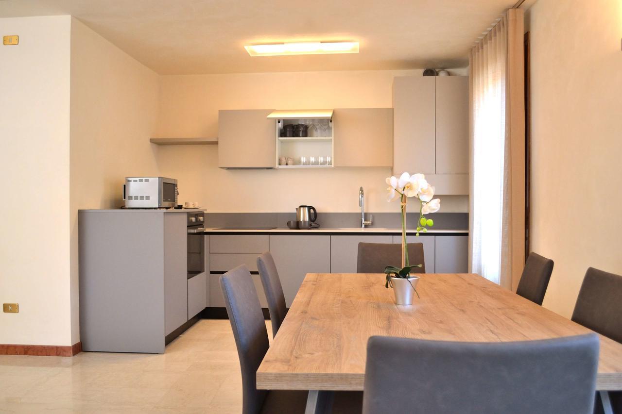 Portico Oscuro Deluxe Apartment - Centro Citta Treviso Zewnętrze zdjęcie