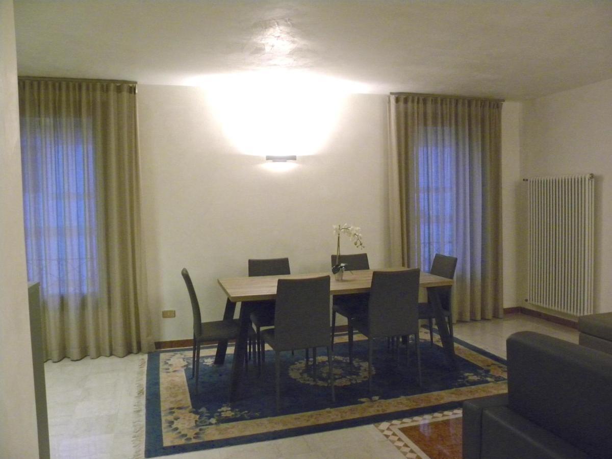 Portico Oscuro Deluxe Apartment - Centro Citta Treviso Zewnętrze zdjęcie